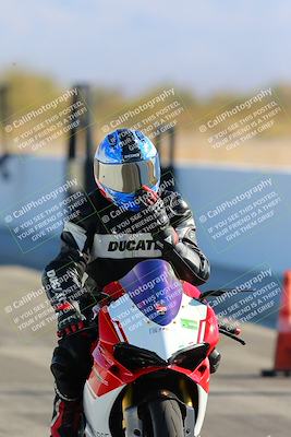 media/Mar-09-2025-TrackXperience (Sun) [[4c2000c718]]/1-Around the Pits-Pre Grid/